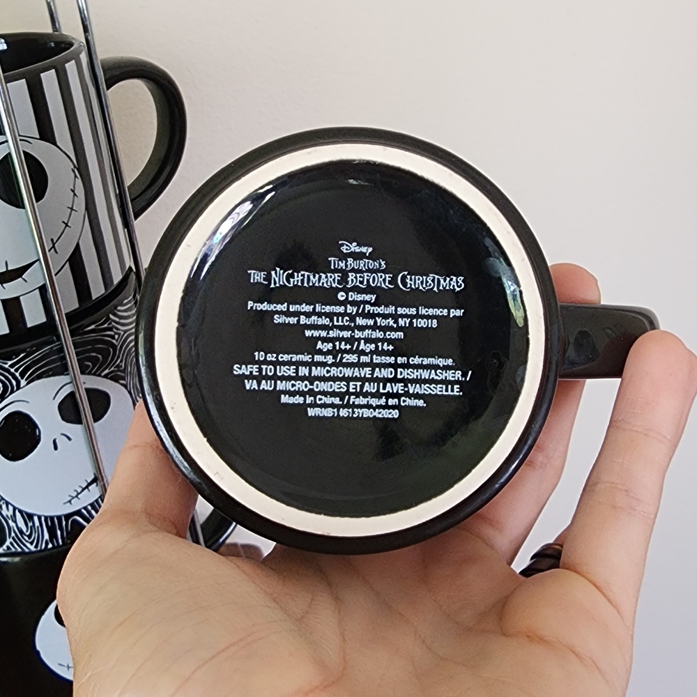 Disney Black and White Nightmare Before Christmas Mugs - Picture 4 of 4